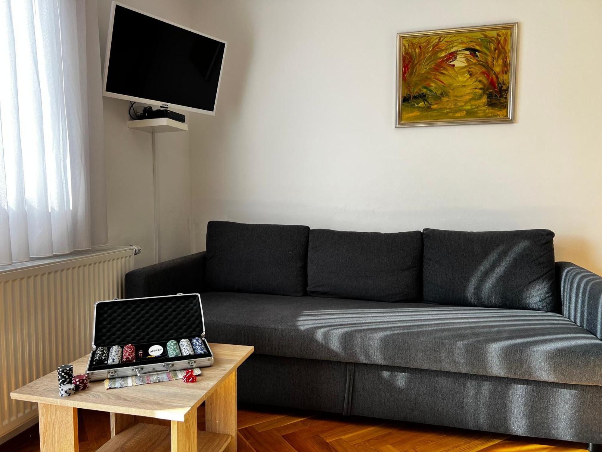 Apartment Satori Korenica Bagian luar foto